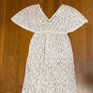 Beautiful cover up dress!!